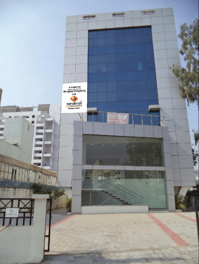 2800 Sq.Ft. UnFurnished Office/Space @ 1.90 Cr for Sale in Wakad, 