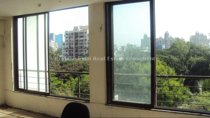 675 Sq.Ft. UnFurnished Office/Space @ 43 Th for Rent/Lease in Kalyani Nagar, 