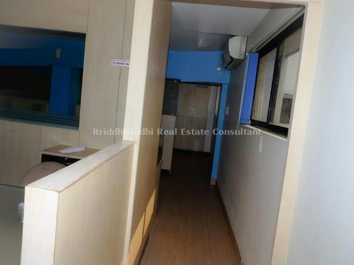 970 Sq.Ft. Office/Space @ 1.10 Cr for Sale in Rasta Peth, 
